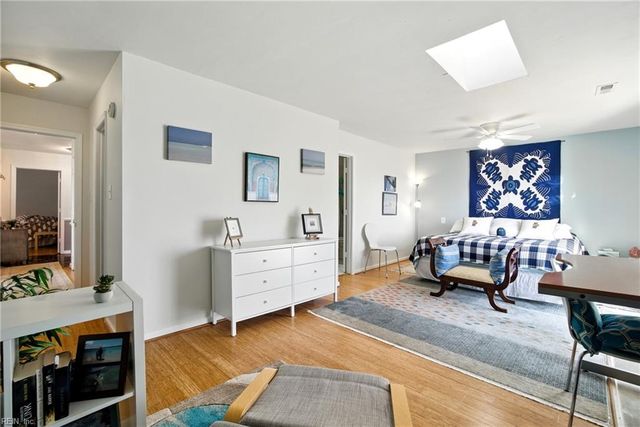 600 W Ocean View AVE #C, Norfolk, VA 23503