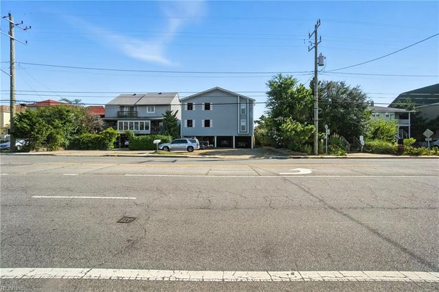 600 W Ocean View AVE #C, Norfolk, VA 23503