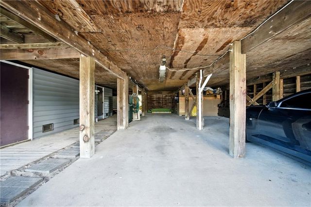 600 W Ocean View AVE #C, Norfolk, VA 23503