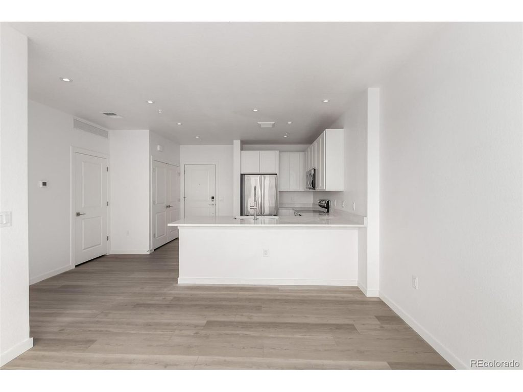 1634 N Sheridan Blvd B-102, Denver, CO 80204