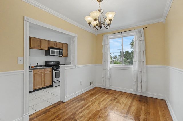 8218 KAVANAGH RD, Dundalk, MD 21222