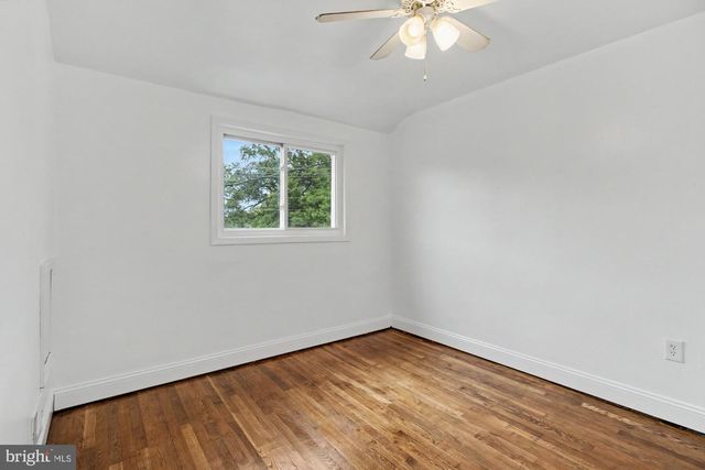 8218 KAVANAGH RD, Dundalk, MD 21222