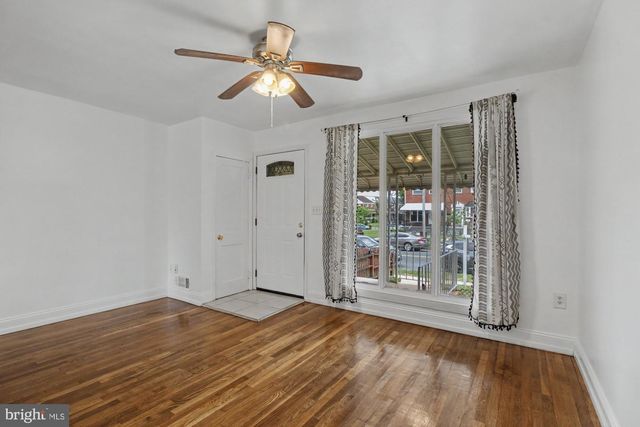 8218 KAVANAGH RD, Dundalk, MD 21222
