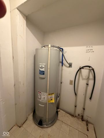 329 Avon Avenue, Plainfield, IN 46168