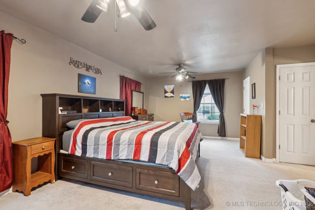 2204 S Oswego Place, Tulsa, OK 74114