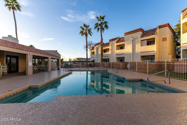 12123 W BELL Road 110, Surprise, AZ 85378