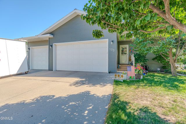 103 Edmonton Drive, Bismarck, ND 58503 property photo