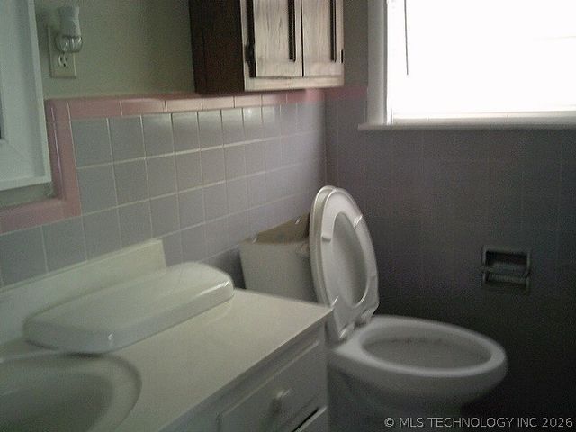3432 Woodland Road, Bartlesville, OK 74006