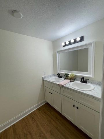 104 Shelby Street, Fort Oglethorpe, GA 30742
