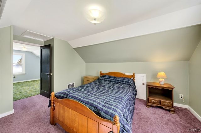 419 Darlington Road East, Salina, NY 13208