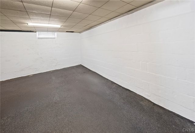 419 Darlington Road East, Salina, NY 13208