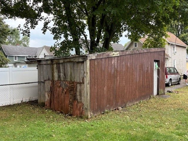 36 Sterling Street, Rochester, NY 14606