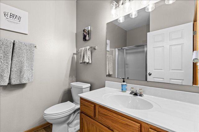 6924 S Rolling Meadows COURT, Oak Creek, WI 53154