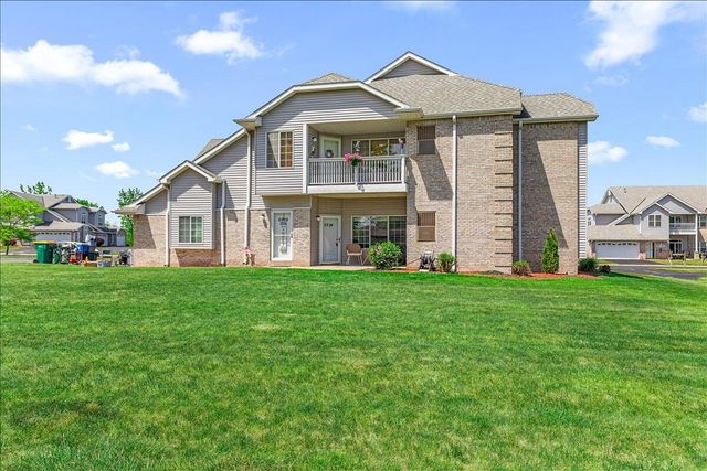 6924 S Rolling Meadows COURT, Oak Creek, WI 53154