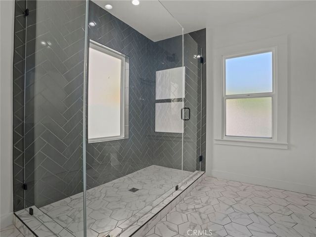2342 S Cochran, Los Angeles, CA 90016