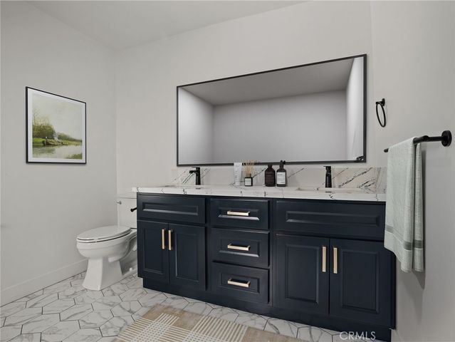 2342 S Cochran, Los Angeles, CA 90016