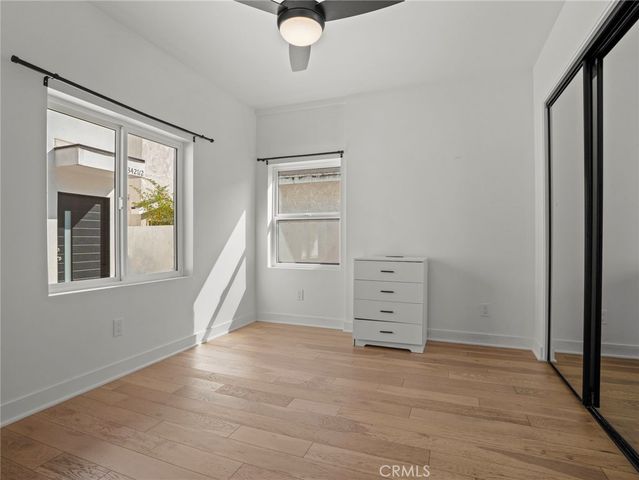 2342 S Cochran, Los Angeles, CA 90016
