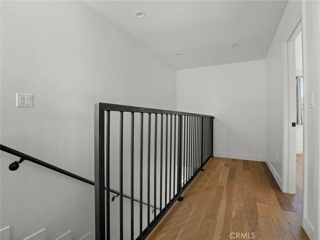 2342 S Cochran, Los Angeles, CA 90016
