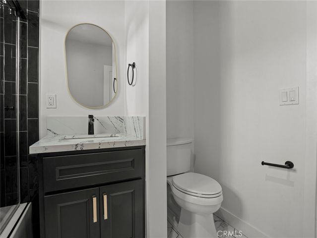 2342 S Cochran, Los Angeles, CA 90016