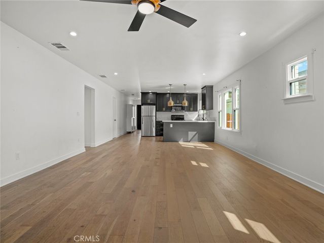 2342 S Cochran, Los Angeles, CA 90016