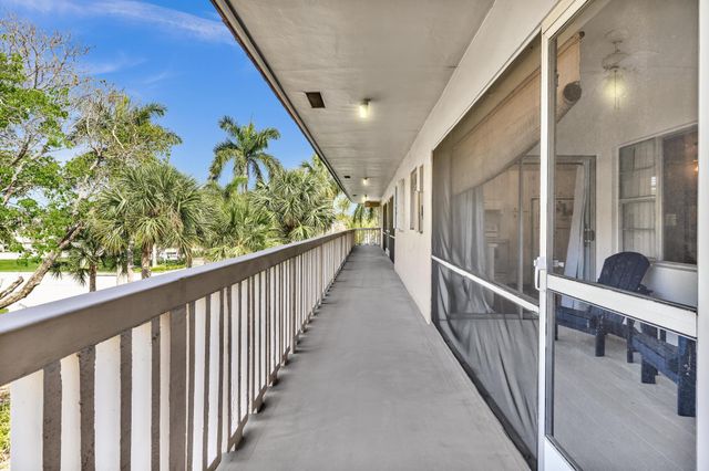100 Royal Palm Way 303, Boca Raton, FL 33432