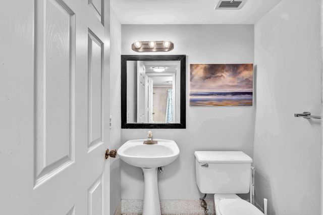 100 Royal Palm Way 303, Boca Raton, FL 33432