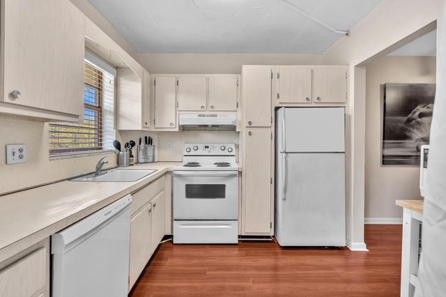 100 Royal Palm Way 303, Boca Raton, FL 33432