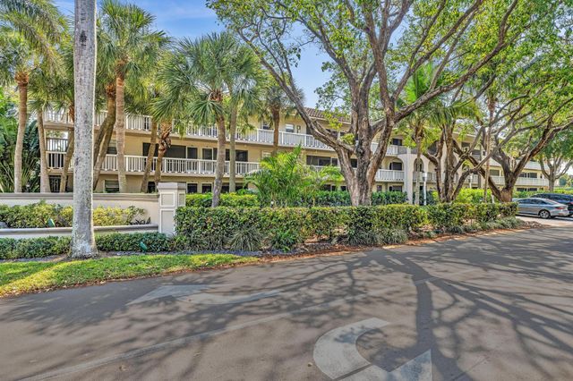 100 Royal Palm Way 303, Boca Raton, FL 33432