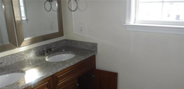 424 Summers PL, Portsmouth, VA 23702