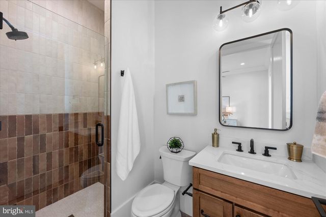 6547 ORLAND ST, Falls Church, VA 22043