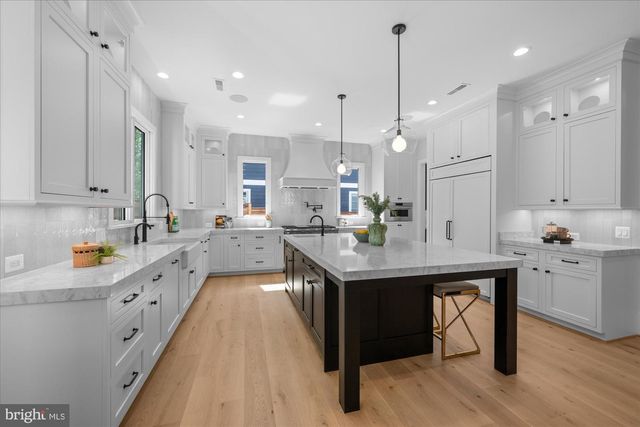 6547 ORLAND ST, Falls Church, VA 22043