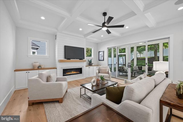 6547 ORLAND ST, Falls Church, VA 22043