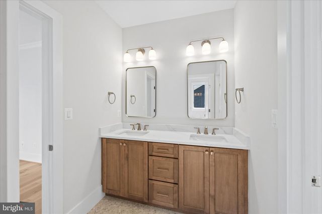 6547 ORLAND ST, Falls Church, VA 22043