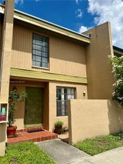 9351 NW 14th Ct 247, Pembroke Pines, FL 33024