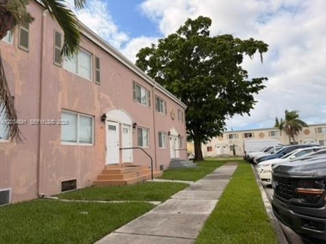 8447 NW 4th Ave 8447, Miami, FL 33150