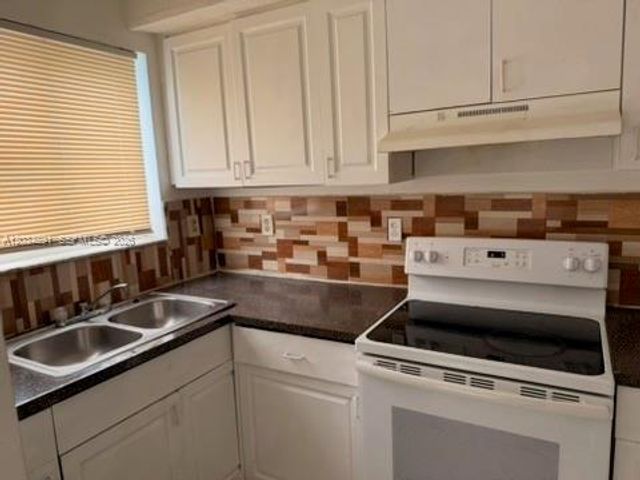 8447 NW 4th Ave 8447, Miami, FL 33150