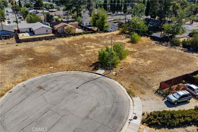 0 King, Banning, CA 92220