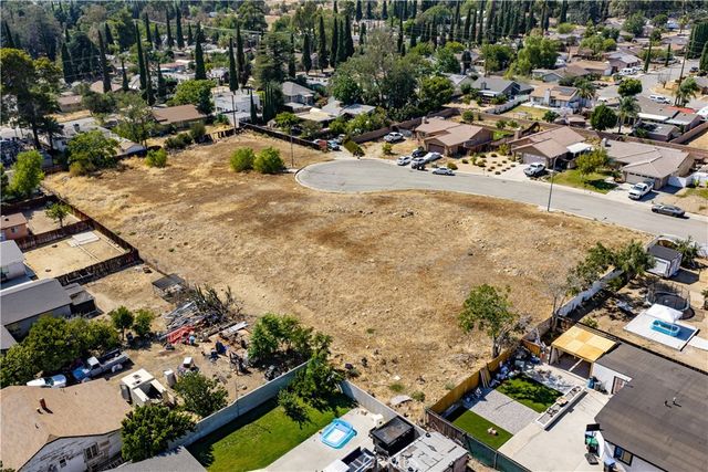 0 King, Banning, CA 92220