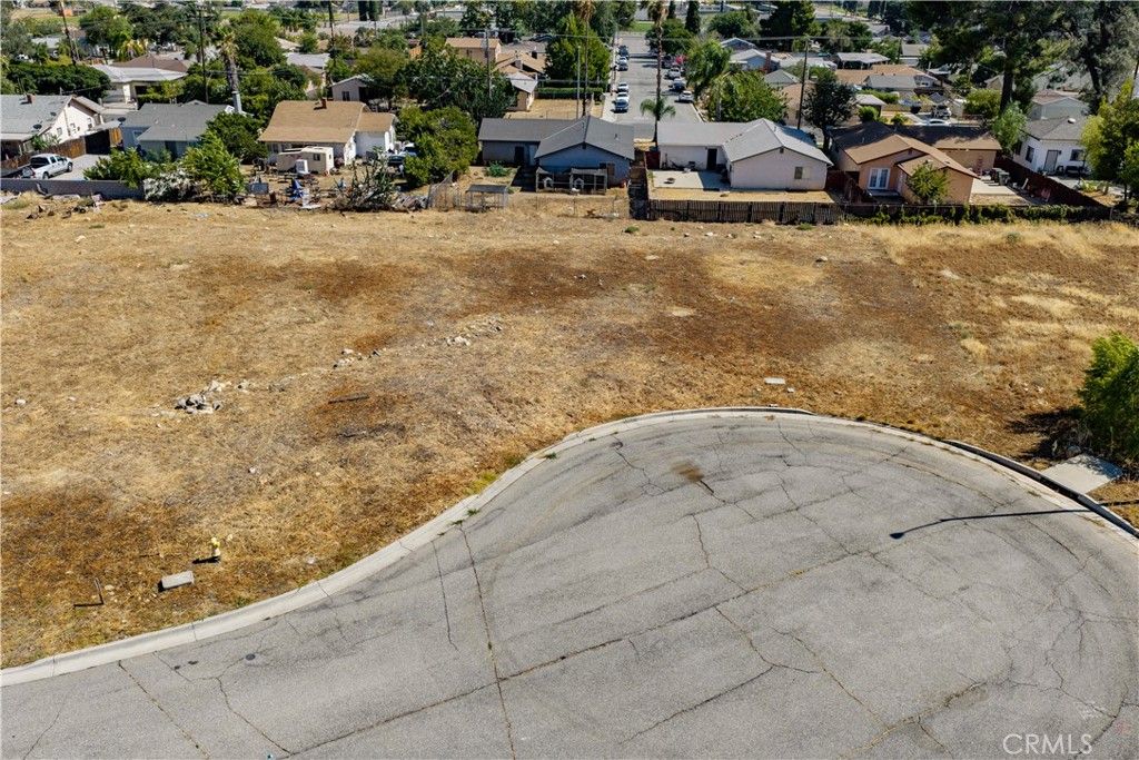 Image 16 of property listing at 0 King, Banning, CA 92220