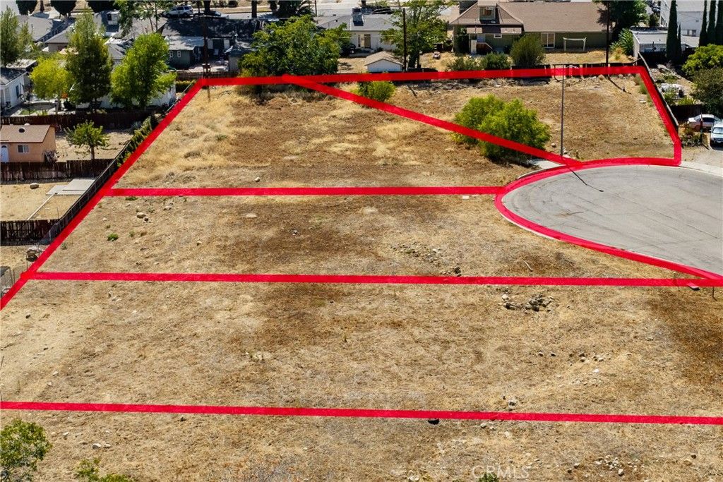 Image 29 of property listing at 0 King, Banning, CA 92220