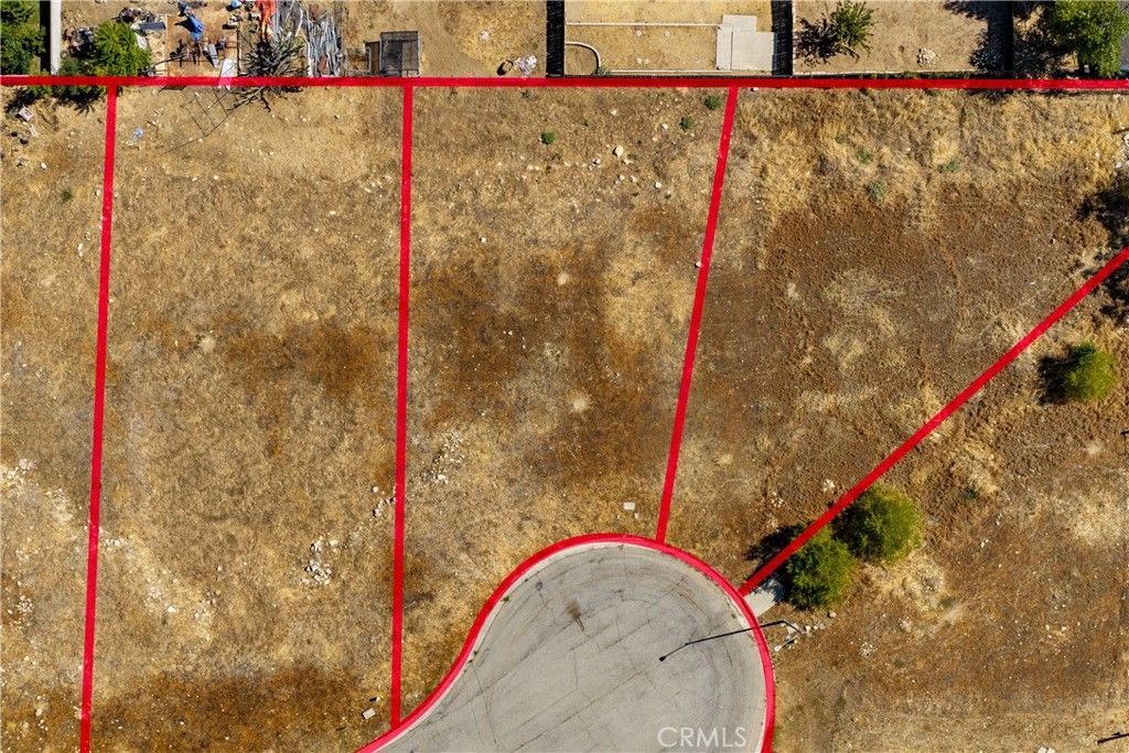 Image 3 of property listing at 0 King, Banning, CA 92220