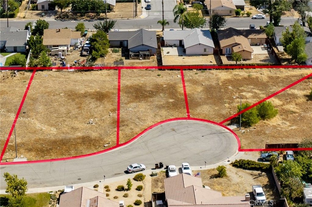 Image 4 of property listing at 0 King, Banning, CA 92220