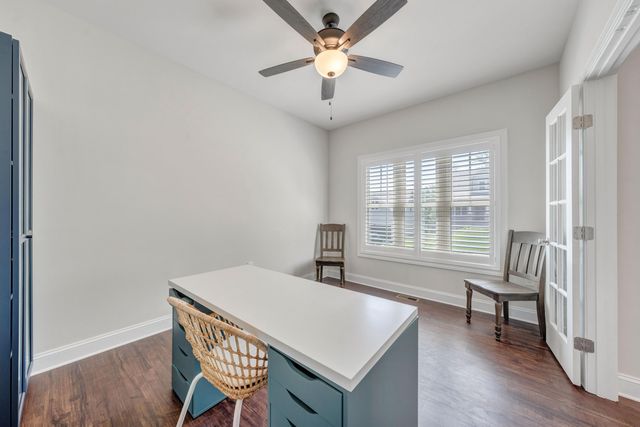 6880 Linn Cove CT, Roanoke, VA 24018