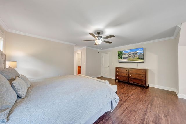 6880 Linn Cove CT, Roanoke, VA 24018