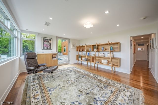 588 Longview Rd, South Orange Village Twp., NJ 07079