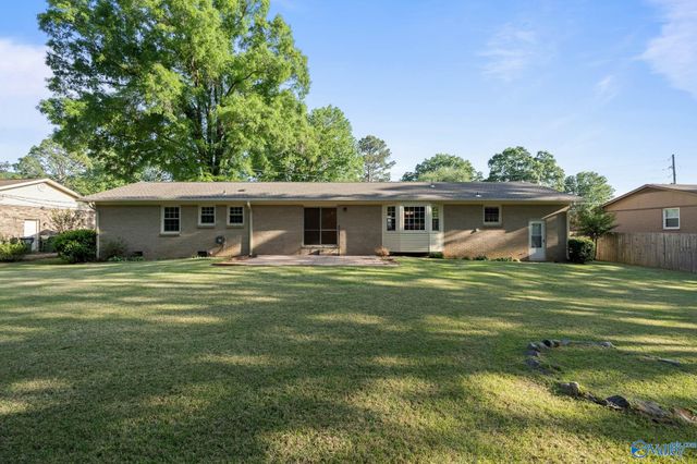 1219 Briar Hollow Trail SE, Huntsville, AL 35802