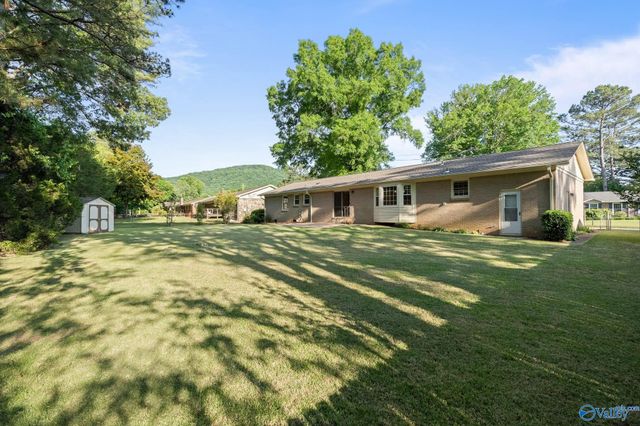 1219 Briar Hollow Trail SE, Huntsville, AL 35802