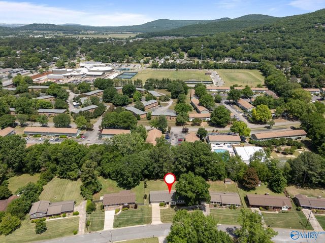 1219 Briar Hollow Trail SE, Huntsville, AL 35802
