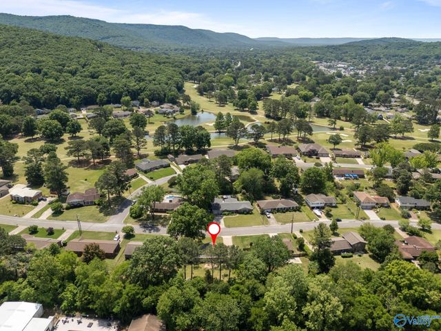 1219 Briar Hollow Trail SE, Huntsville, AL 35802