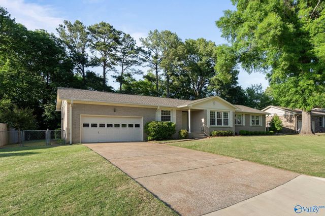 1219 Briar Hollow Trail SE, Huntsville, AL 35802